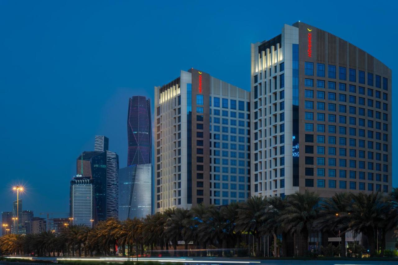 Movenpick Hotel And Residences Riad Exterior foto